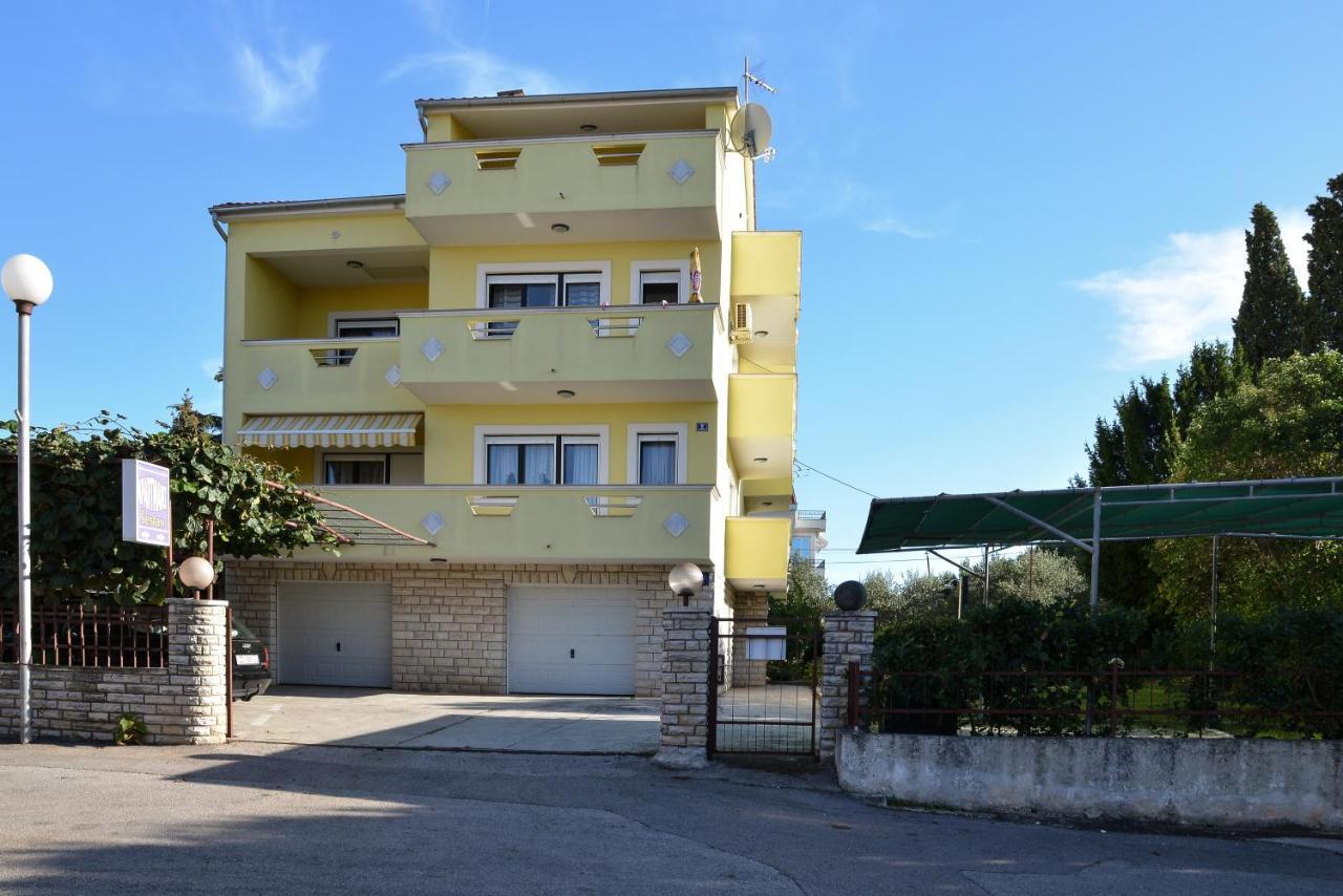 Apartments Sestan Zadar Buitenkant foto